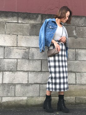 「dazzlin（ダズリン）のアイテム（デニムジャケット）」を使った、Rina Chishimaさん（レディース・157cm）の秋コーディネート
