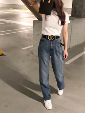 GUCCIのベルトを使ったレディース人気ファッション