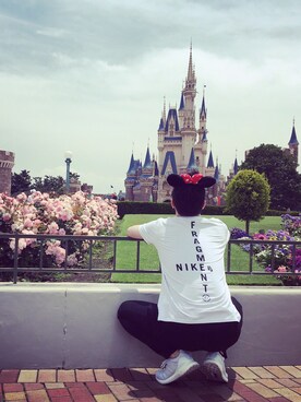 「fragment design（フラグメントデザイン）のアイテム（Tシャツ/カットソー）」を使った、Dikeさん（メンズ・176cm）の春コーディネート