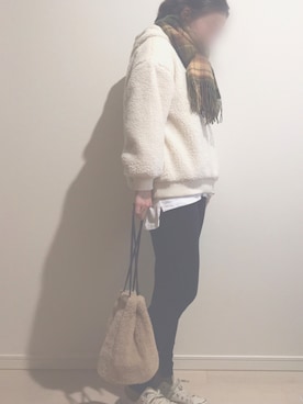 「Ungrid（アングリッド）のアイテム（マフラー）」を使った、ponponさん（レディース・162cm）の冬コーディネート