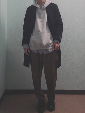 「JUNRED（ジュンレッド）のアイテム（チェスターコート）」を使った、田中太郎さん（メンズ・173cm）の冬コーディネート