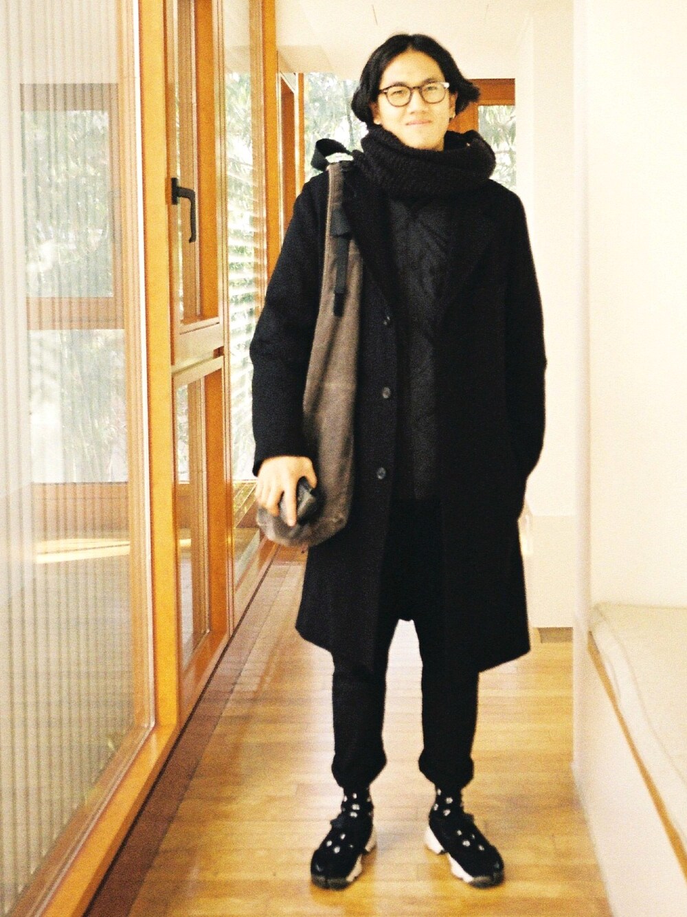 Ann DEMEULEMEESTERのチェスターコートを使ったメンズ人気