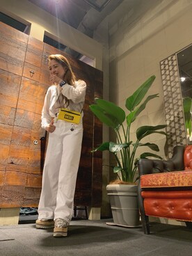 「DIESEL（ディーゼル）のアイテム（ノーカラージャケット）」を使った、山ちゃんさん（レディース・157cm）の春コーディネート