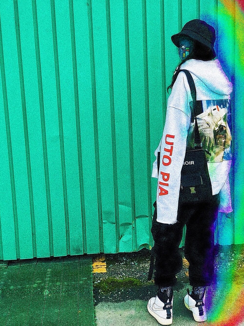 「低身長コーデ、ビッグシルエット、休日コーデ、スニーカー、AF1、NIKE」｜「WHITELANDのWHITELAND/ホワイトランド/UTOPIA SPACE PULLOVER HOODIE（パーカー、ホワイト系）」を使った、⋆Azureさん（レディース・155cm）の夏コーディネートの1枚目の写真