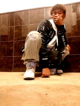 「A BATHING APE（アベイシングエイプ）のアイテム（MA-1）」を使った、tarkyyさん（メンズ・172cm）の秋コーディネート