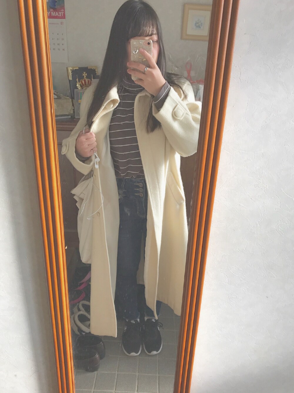 「おしゃれさんと繋がりたい、古着好きな人と繋がりたい、白のアウター欲しい、白のキャンバスバッグ欲しい」｜「Fatherのアイテム（その他トップス、ブラウン系）」を使った、gyu🐰さん（レディース・157cm）の冬コーディネートの1枚目の写真
