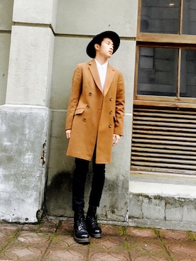 「Banner Barrett（バナーバレット）のアイテム（チェスターコート）」を使った、Henry TSAIさん（メンズ・172cm）の春コーディネート