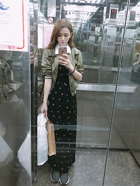 「LILY BROWN（リリーブラウン）のアイテム（サロペット/オーバーオール）」を使った、Abby 馮媛甄さん（レディース・158cm）の冬コーディネート