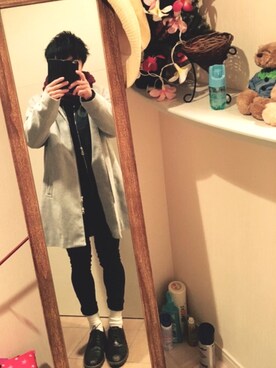 「SPINNS（スピンズ）のアイテム（ジャケット/アウター、グレー系）」を使った、留佳さん（メンズ・165cm）の冬コーディネート