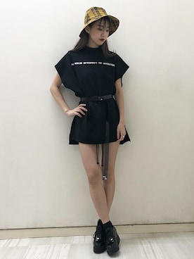 「アイテム（ハット、イエロー系）」を使った、萌さん（レディース・168cm）の春コーディネート