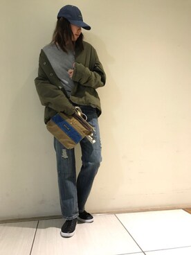 「Born（ボーン）のアイテム（トップス）」を使った、momoさん（レディース・165cm）の秋コーディネート