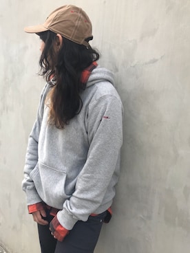 「スキニー」｜「アイテム（その他）」を使った、momoさん（レディース・165cm）の秋コーディネート