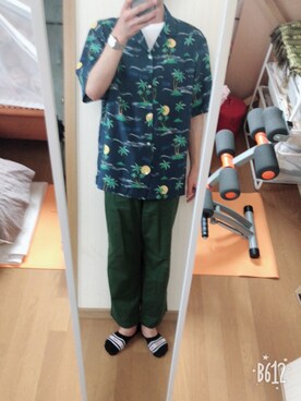 「niko and...（ニコアンド）のアイテム（チノパンツ）」を使った、リョウキさんさん（メンズ・183cm）の夏コーディネート