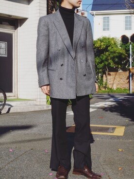 「Yves Saint Laurent（イヴサンローラン）のアイテム（テーラードジャケット）」を使った、Tenさん（メンズ・168cm）の冬コーディネート