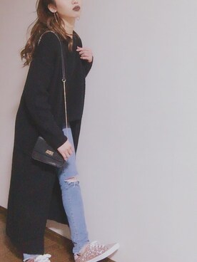 「Bershka（ベルシュカ）のアイテム（カーディガン/ボレロ、ブラック系）」を使った、akihoさん（レディース・165cm）の冬コーディネート
