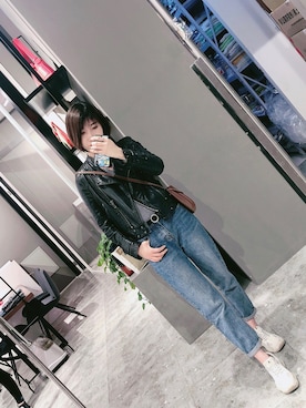 「URBAN RESEARCH（アーバンリサーチ）のアイテム（ライダースジャケット）」を使った、有一种美丽叫奥黛丽赫本さん（レディース・165cm）の春コーディネート