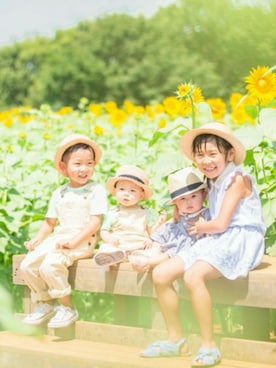 「ひまわり」｜「アイテム（サロペット/オーバーオール）」を使った、SSKKNTさん（キッズ・100cm）の夏コーディネート