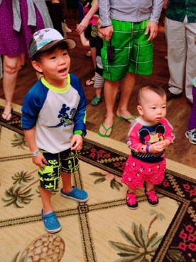 「ミッキー」｜SSKKNTさん（キッズ・100cm）の春コーディネート