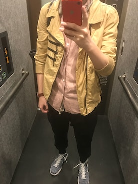 「DRKSHDW（ダークシャドウ）のアイテム（チノパンツ）」を使った、瑞雲さん（メンズ・170cm）の春コーディネート