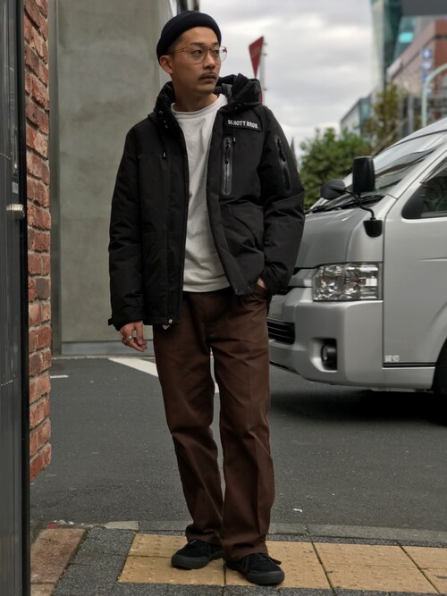 Tomoya  Miura使用「schott（Schott/ショット/2TONE SNORKEL DOWN PARKA/ツートーン シュノーケル ダウンパーカー）」的時尚穿搭