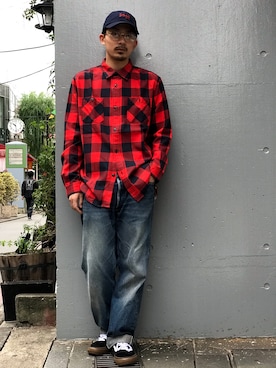 「schott（ショット）のSchott/ショット/13oz. JEANS MEDIUM FIT/13オンス　ジーンス　ミディアム　フィット（デニムパンツ）」を使った、Tomoya  Miuraさん（メンズ・169cm）の秋コーディネート