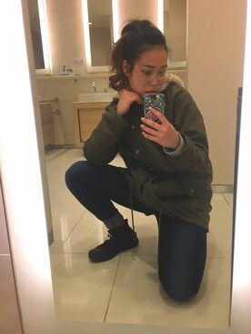 「アイテム（メガネ、ホワイト系）」を使った、あいランさん（レディース・162cm）の冬コーディネート