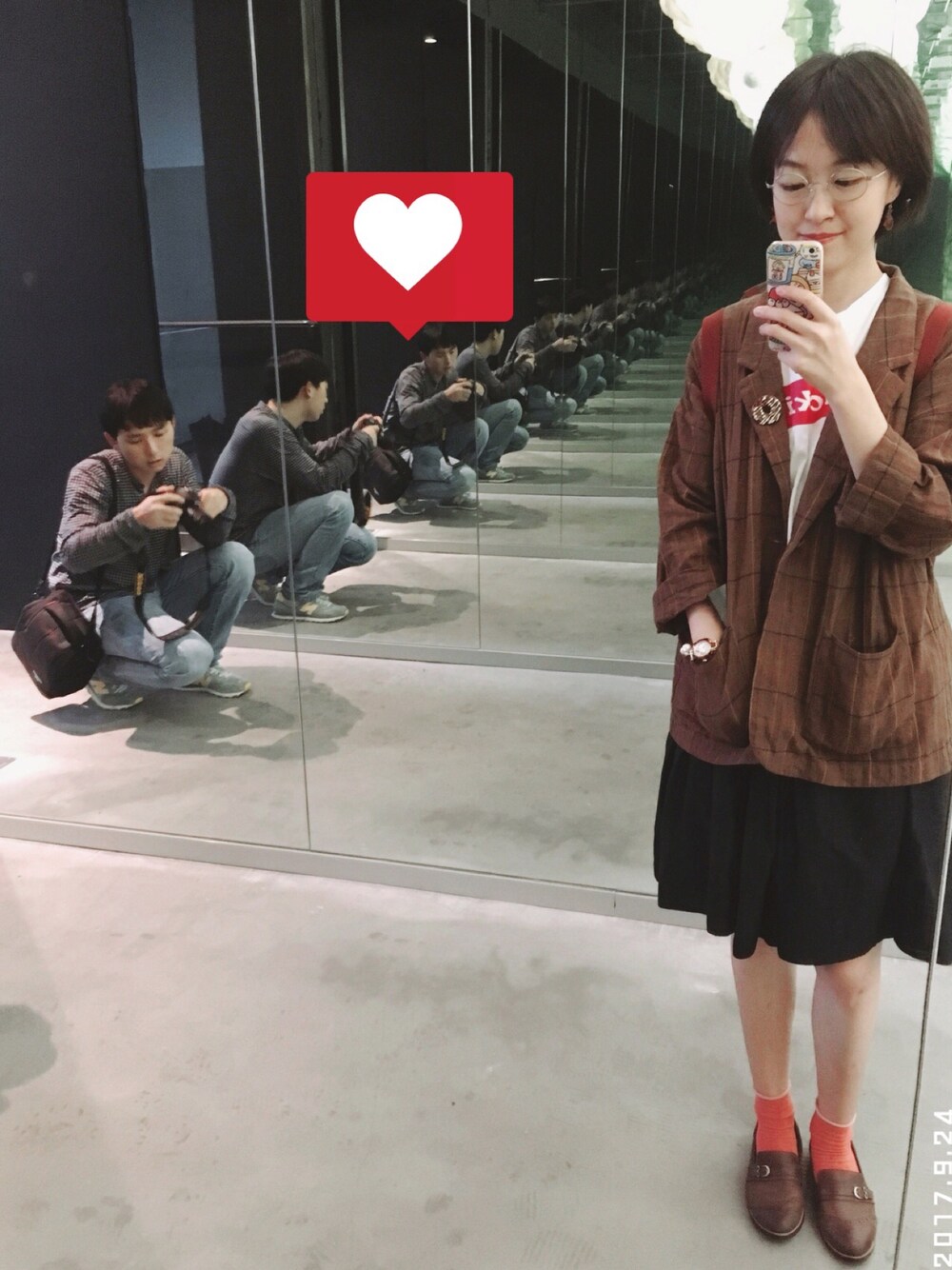 「UNIQLO、Samansa Mos2、ootd、JINS」｜「Dickiesのアイテム（Tシャツ/カットソー、ホワイト系）」を使った、AmberRUANさん（レディース・161cm）の夏コーディネートの1枚目の写真
