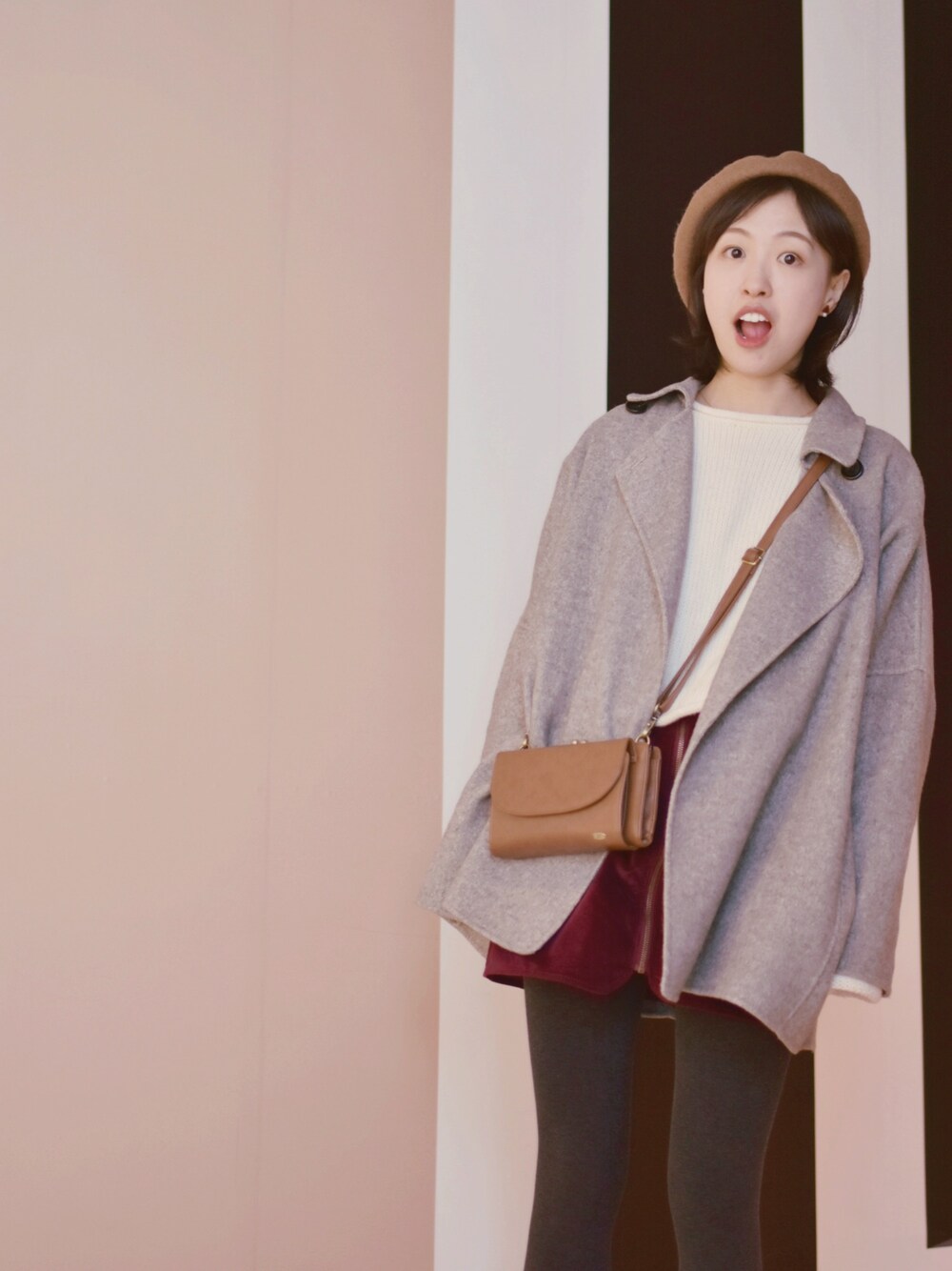 「ZARA」｜「studio CLIPのアイテム（メッセンジャーバッグ、ブラウン系）」を使った、AmberRUANさん（レディース・161cm）の夏コーディネートの1枚目の写真