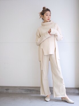 「ISOOK（アイスー）のアイテム（シューズ）」を使った、松尾瞳さん（レディース・157cm）の春コーディネート