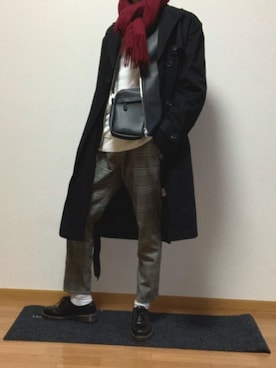 「URBAN RESEARCH（アーバンリサーチ）のアイテム（トレンチコート）」を使った、なべるんさん（メンズ・174cm）の冬コーディネート