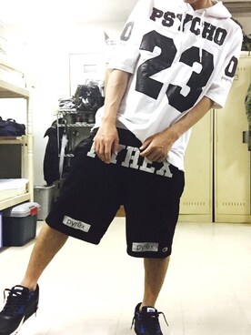 「PYREX（パイレックス）のアイテム」を使った、ぐっさんさん（メンズ・170cm）の春コーディネート