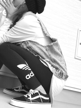 「mamafashion」｜「アイテム（スニーカー）」を使った、ALIAWEARさん（レディース・168cm）の秋コーディネート