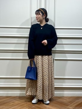 「アイテム（カチューシャ、イエロー系）」を使った、工藤さん（レディース・156cm）の秋コーディネート