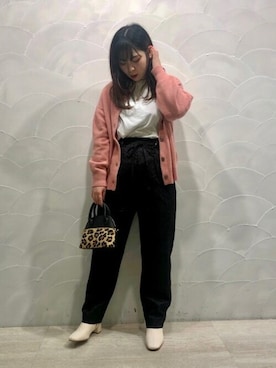 「andrea cardone（アンドレアカルドネ）のアイテム（バッグ）」を使った、工藤さん（レディース・156cm）の秋コーディネート