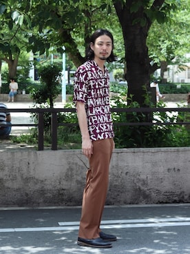 「soe（ソーイ）のアイテム（その他パンツ）」を使った、タカハタ ヒロキさん（メンズ・183cm）の夏コーディネート
