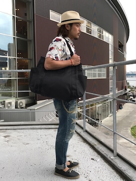 「Samsonite Red（サムソナイトレッド）のアイテム」を使った、RYOさん（メンズ・170cm）の夏コーディネート
