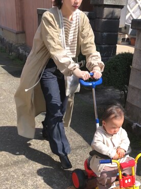 「UNIQLO（ユニクロ）のハイライズワイドストレートジーンズ（デニムパンツ）」を使った、るーさん（レディース・160cm）の春コーディネート