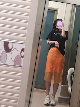 「盐系风格」｜「アイテム（スカート）」を使った、JO柚さん（レディース・170cm）の秋コーディネート
