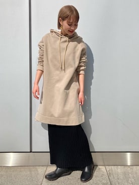 「ユナイテッドアローズ」｜「アイテム（ブーツ）」を使った、稲垣　オデット エ オディール スタッフさん（レディース・157cm）の秋コーディネート