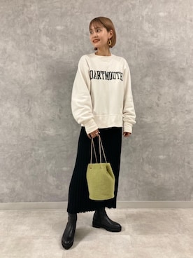 稲垣　オデット エ オディール スタッフさんのコーディネート