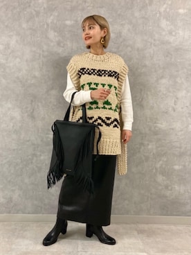 稲垣　オデット エ オディール スタッフさんのコーディネート