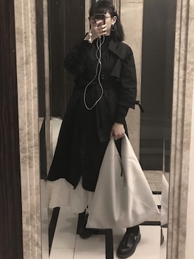 「initial（イニシャル）のアイテム（バッグ）」を使った、mankkongさん（レディース・165cm）の冬コーディネート