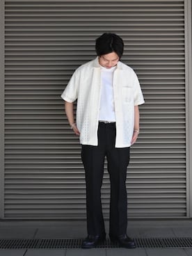 「ユナイテッドアローズ」｜「アイテム（スラックス）」を使った、Kentaro Nishimotoさん（メンズ・170cm）の春コーディネート