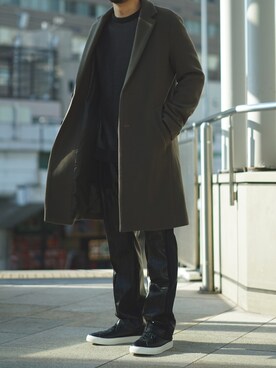 「STUDIOUS（ステュディオス）のアイテム（チェスターコート）」を使った、田中貴大さん（メンズ・168cm）の秋コーディネート