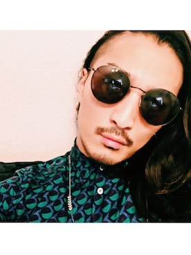 「MARC JACOBS（マークジェイコブス）のアイテム（シャツ/ブラウス）」を使った、榊原清一 さん（メンズ・172cm）の秋コーディネート