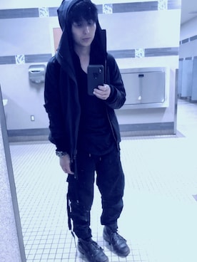 「VIBERG（ヴァイバー）のアイテム」を使った、武さん（メンズ・168cm）の冬コーディネート