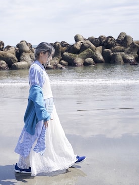 「ブルーコーデ」｜「アイテム（シャツワンピース）」を使った、ten⭐︎ichiko       さん（レディース・157cm）の春コーディネート