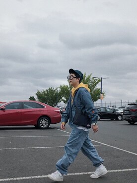 「アイテム（メッセンジャーバッグ、ブルー系）」を使った、O小肉卷Oさん（レディース・163cm）の冬コーディネート