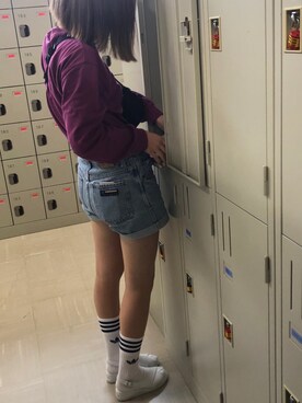 Adidas ソックスを使ったレディース人気ファッションコーディネート Puntosdecultura