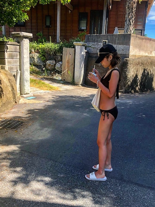 𝐌𝐈𝐒𝐀𝐊𝐈 Peak Pineの水着を使ったコーディネート Wear